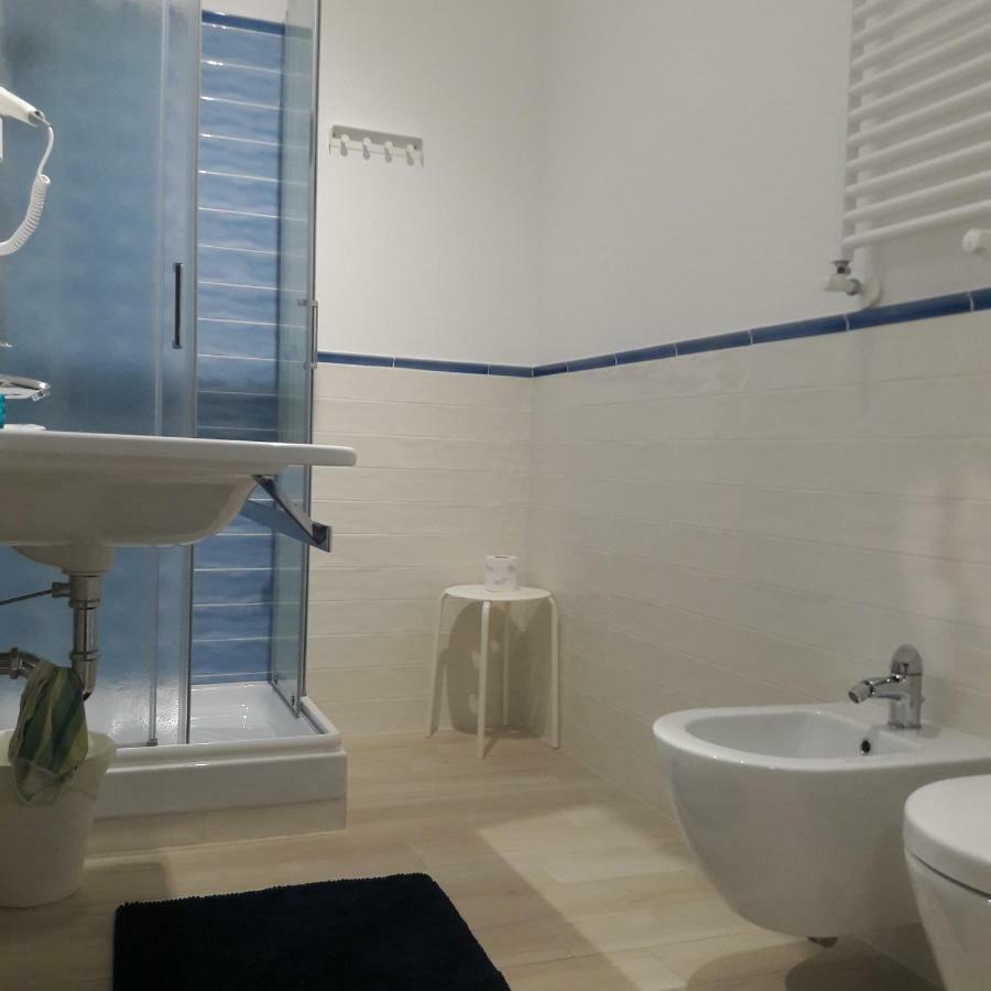 Zefiro Hotel Fiumicino Luaran gambar